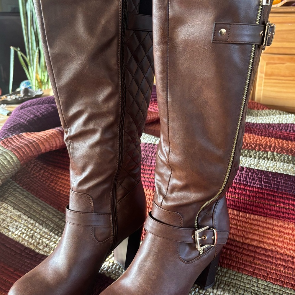 Elegant Brown Quilted Knee-High Boots